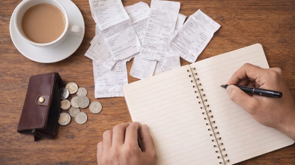 “कम आमदनी में भी शुरुआत संभव है” mindset दिखाना